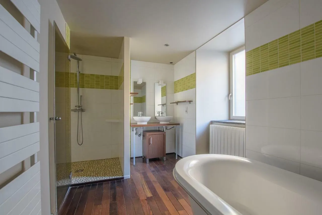 Kasalilou Kasalodge, Gites De Prestige Vignec Holiday home